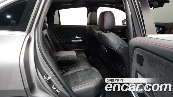 Mercedes-Benz GLA 2022, фото 11