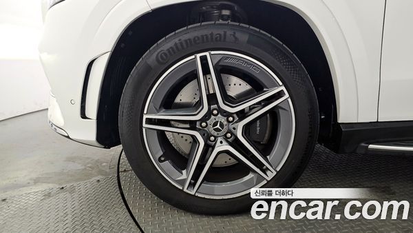 Mercedes-Benz GLS 2022, фото 5