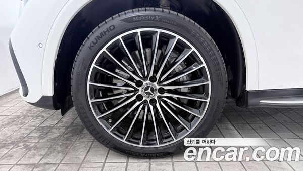 Mercedes-Benz GLC 2024, фото 5