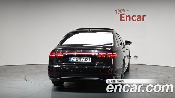 Audi A8 2023, фото 4