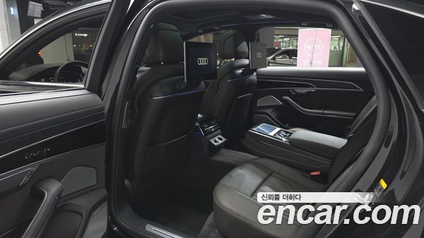 Audi A8 2023, фото 11