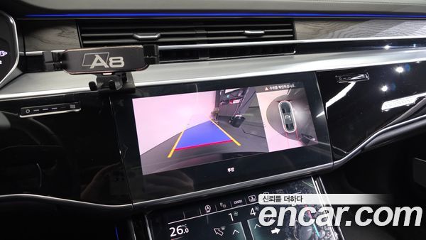 Audi A8 2023, фото 16