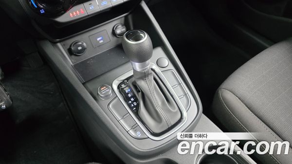 Hyundai Kona 2022, фото 9