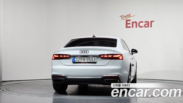 Audi A5 2022, фото 4