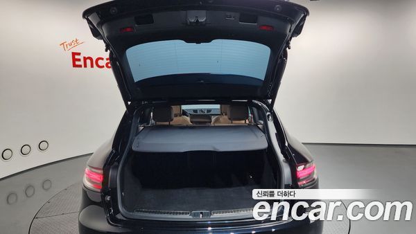 Porsche Macan 2021, фото 20