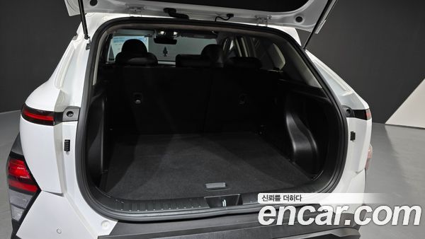 Hyundai Kona 2025, фото 20