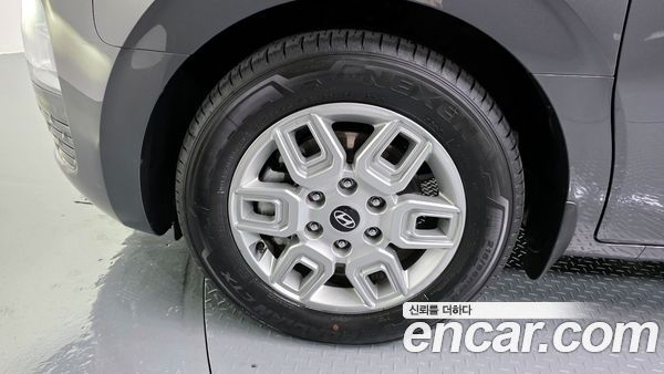 Hyundai Staria 2025, фото 5
