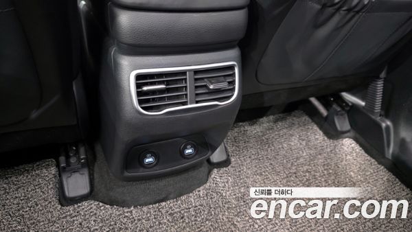 Hyundai Santa Fe 2021, фото 31