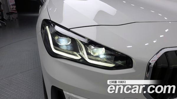 BMW 2 Series 2025, фото 8