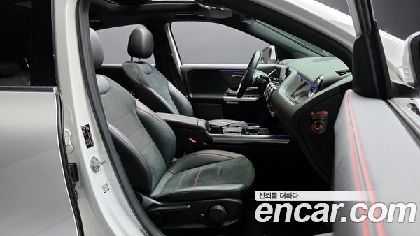 Mercedes-Benz GLA 2022, фото 17