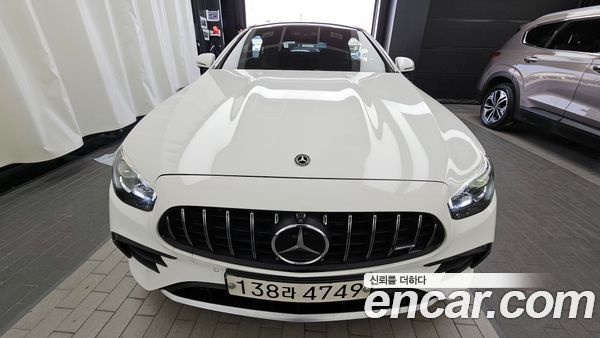 Mercedes-Benz E-Class 2021, фото 16