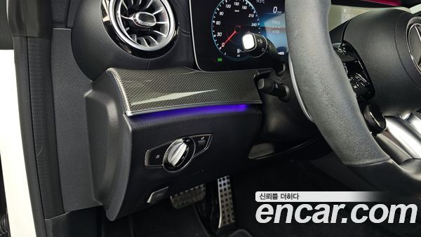 Mercedes-Benz E-Class 2021, фото 29