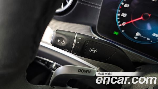 Mercedes-Benz E-Class 2021, фото 31