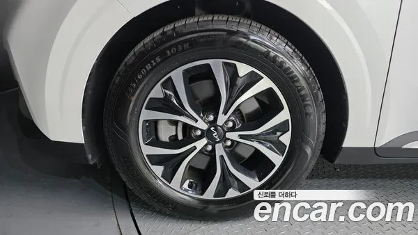Kia Carnival 2023, фото 5