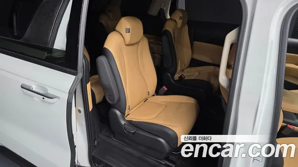 Kia Carnival 2023, фото 16