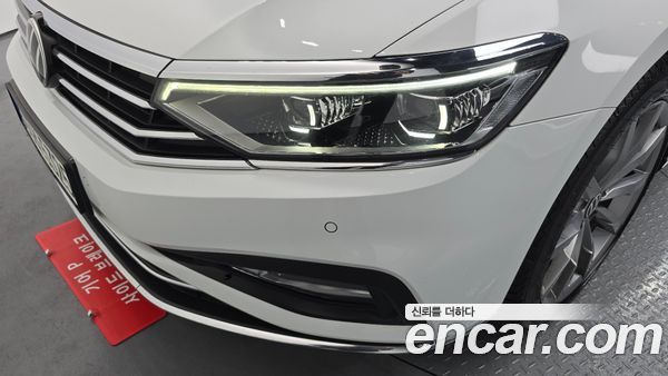Volkswagen Passat 2022, фото 8