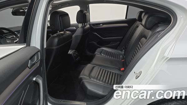 Volkswagen Passat 2022, фото 29