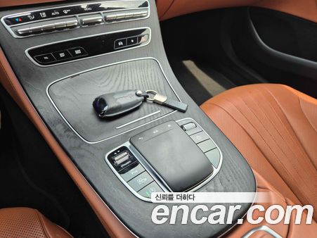 Mercedes-Benz CLS 2022, фото 10