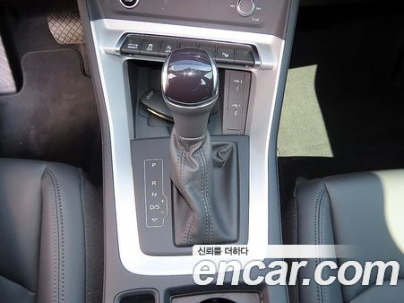 Audi Q3 2025, фото 9
