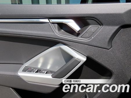 Audi Q3 2025, фото 15