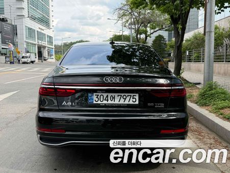 Audi A8 2023, фото 4