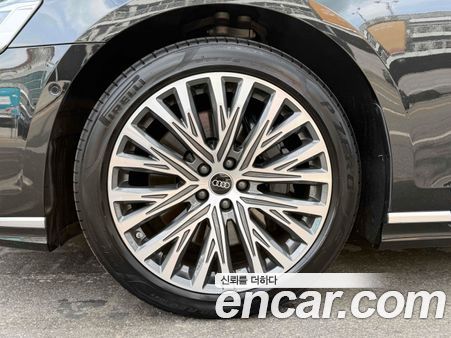 Audi A8 2023, фото 5