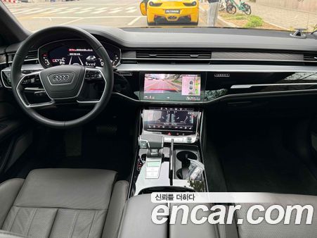 Audi A8 2023, фото 18