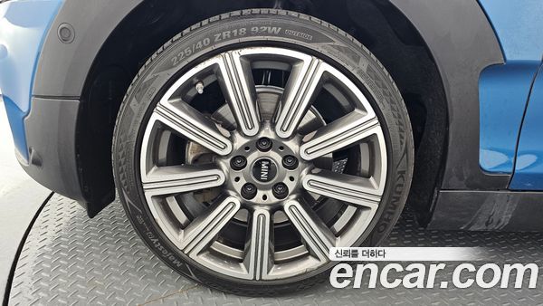 MINI CLUBMAN 2023, фото 5