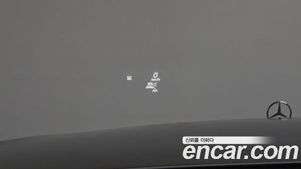 Mercedes-Benz E-Class 2021, фото 21
