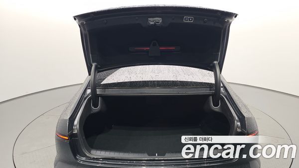 Hyundai Grandeur 2023, фото 20