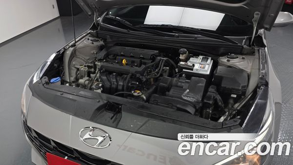 Hyundai Elantra 2021, фото 6