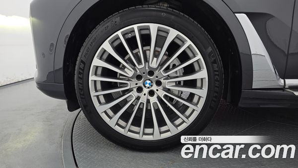 BMW X7 2022, фото 5