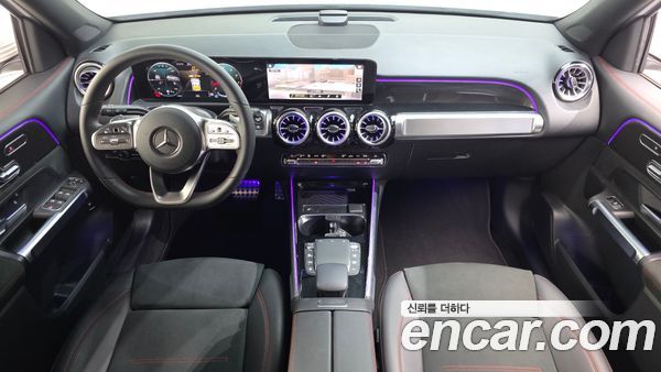 Mercedes-Benz GLB 2023, фото 7