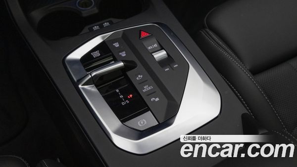 BMW 2 Series 2025, фото 9
