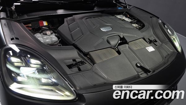 Porsche Cayenne 2023, фото 5