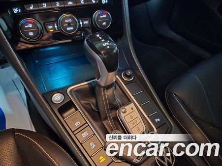 Volkswagen Jetta 2023, фото 9
