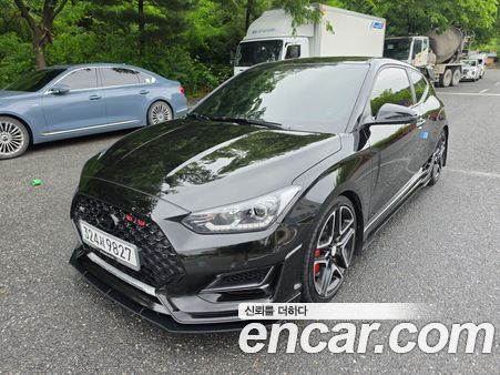 Hyundai Veloster 2021