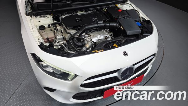 Mercedes-Benz A-Class 2020, фото 6
