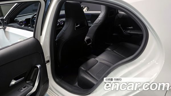 Mercedes-Benz A-Class 2020, фото 18