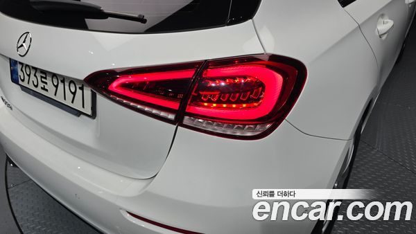 Mercedes-Benz A-Class 2020, фото 9