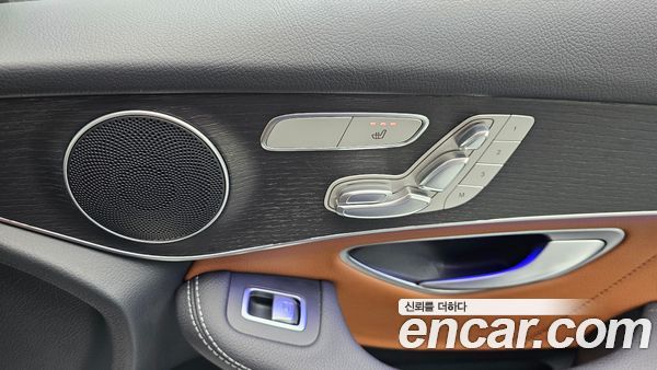Mercedes-Benz GLC 2021, фото 29