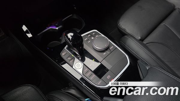 BMW 1 Series 2022, фото 12