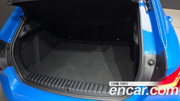 BMW 1 Series 2022, фото 29