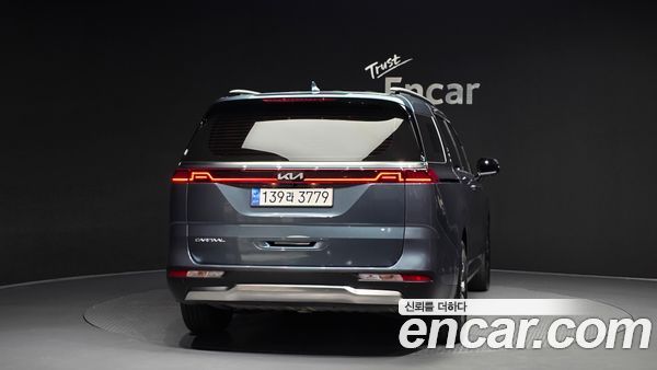 Kia Carnival 2023, фото 4