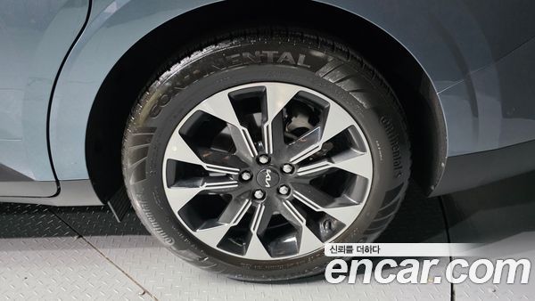 Kia Carnival 2023, фото 5