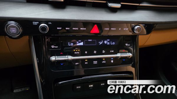 Kia Carnival 2023, фото 23