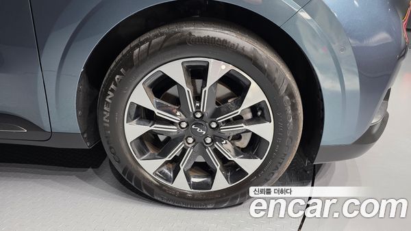Kia Carnival 2023, фото 7