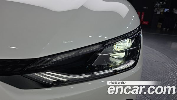 Kia EV6 2023, фото 8