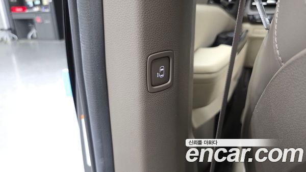 Kia Carnival 2021, фото 31