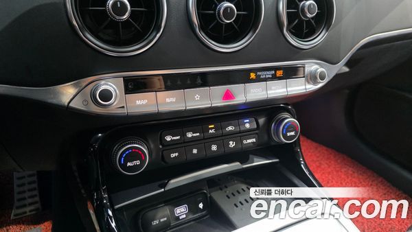 Kia Stinger 2021, фото 31